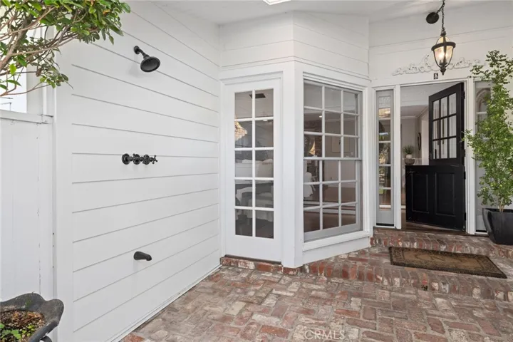 332 Evening Canyon Road, Corona Del Mar, California 92625
