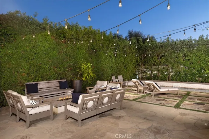 332 Evening Canyon Road, Corona Del Mar, California 92625