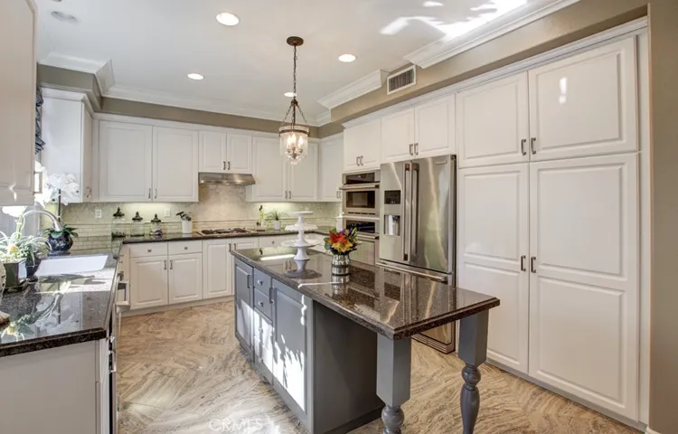 2494 Threewoods Lane, Fullerton, California 92831