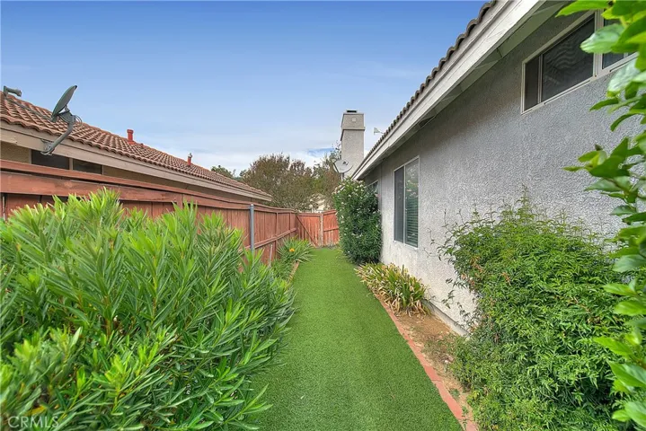 7755 Somerset Lane, Highland, California 92346