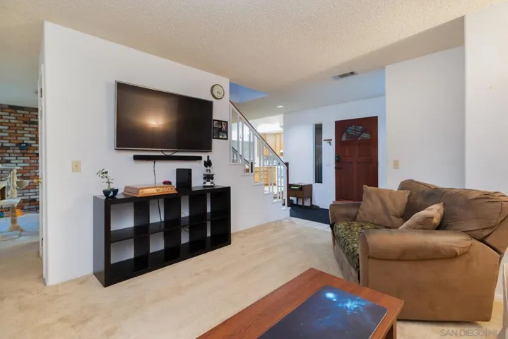 16321 Oakley Rd., Ramona, California 92065