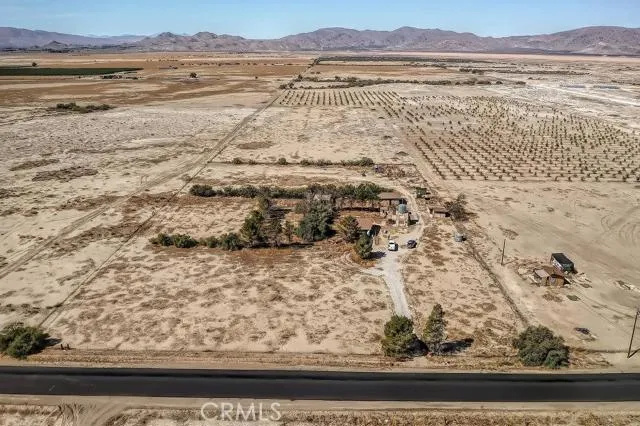 , Lucerne Valley, California 92356