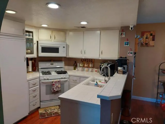 1731 E 68th Street 5, Long Beach, California 90805