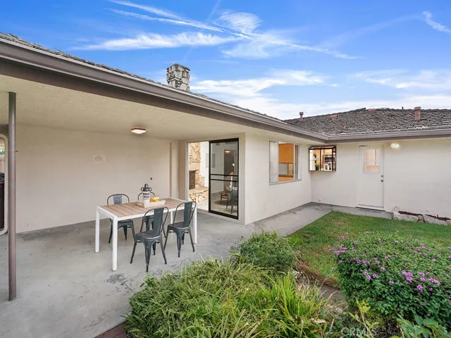 2213 Nutwood Avenue, Fullerton, California 92831