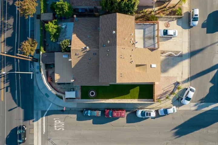 581 Carrie Cir, San Marcos, California 92069