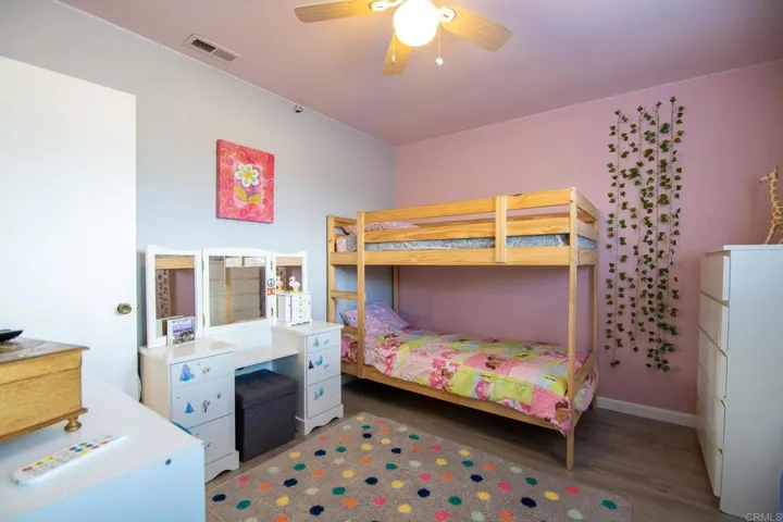 581 Carrie Cir, San Marcos, California 92069