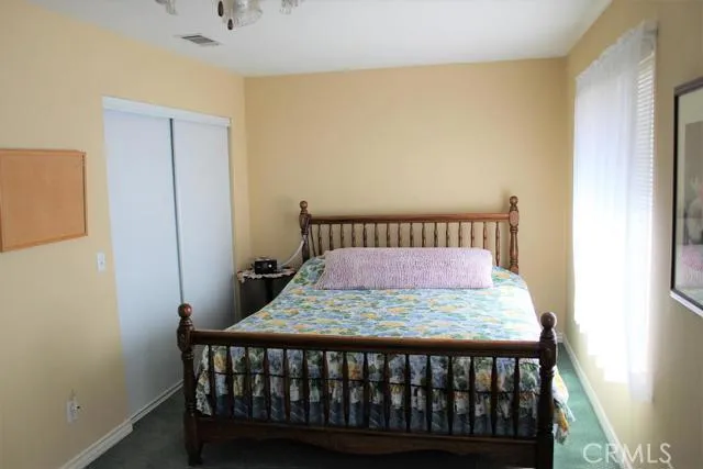 15319 Lookout Road, Apple Valley, California 92307