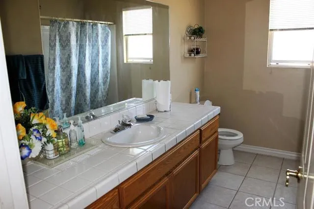 15319 Lookout Road, Apple Valley, California 92307