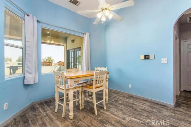 7725 Foley Road, Oak Hills, California 92344