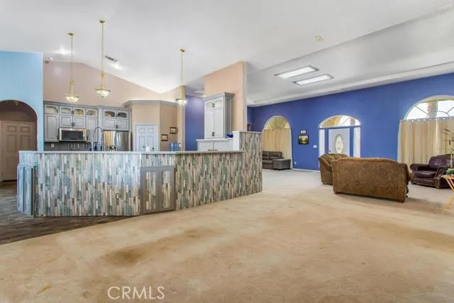 7725 Foley Road, Oak Hills, California 92344