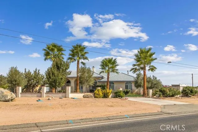 7725 Foley Road, Oak Hills, California 92344