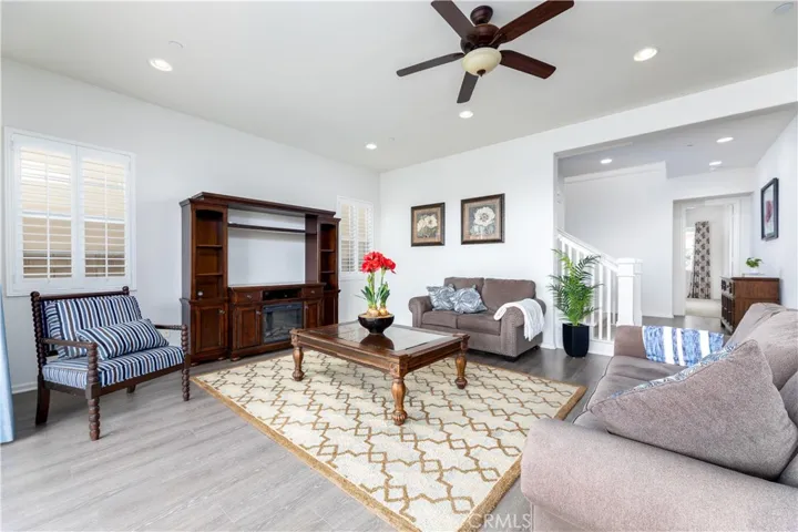 622 E Desert Willow Road, Azusa, California 91702