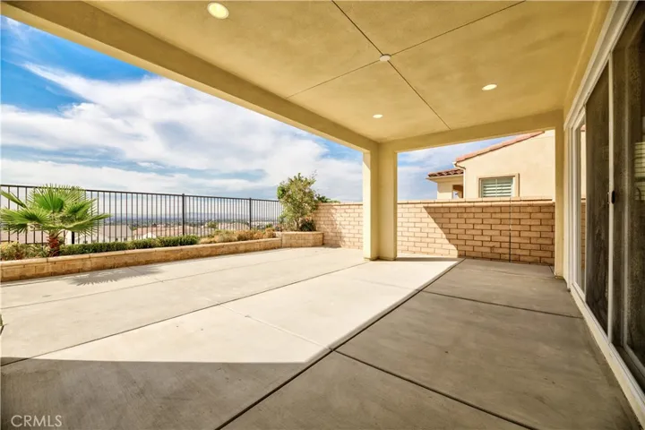 622 E Desert Willow Road, Azusa, California 91702
