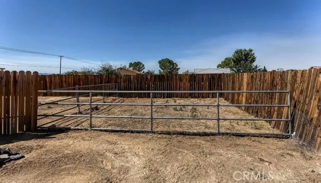 21168 Tussing Ranch Road, Apple Valley, California 92308