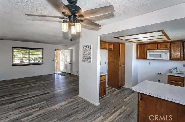 21168 Tussing Ranch Road, Apple Valley, California 92308