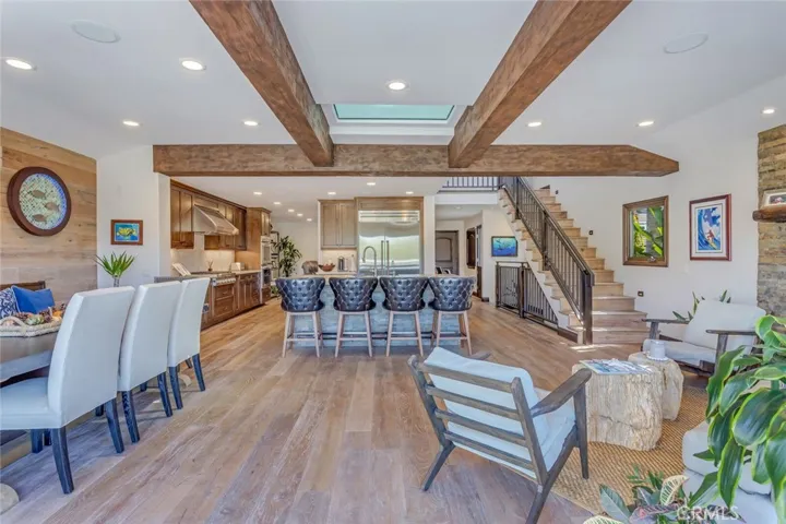 821 Hibiscus Court, Corona Del Mar, California 92625