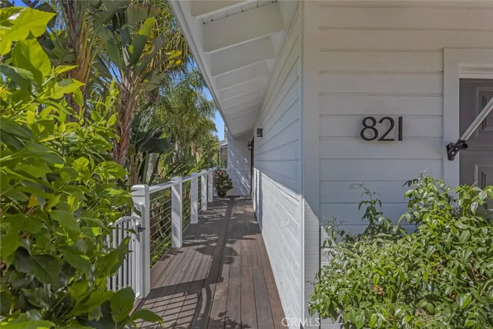 821 Hibiscus Court, Corona Del Mar, California 92625