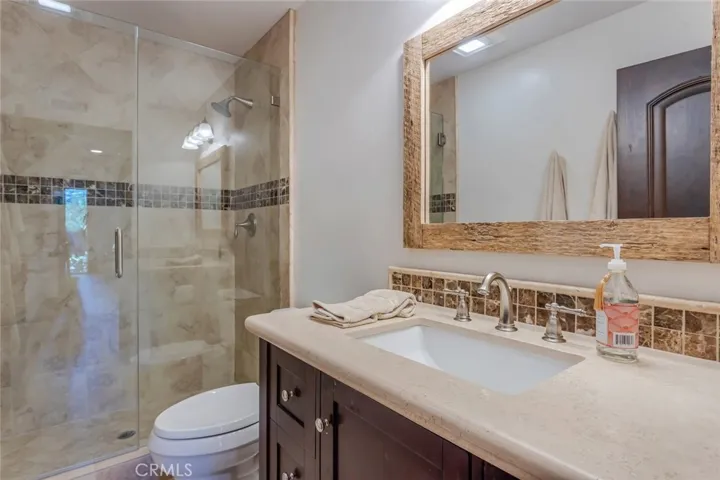 821 Hibiscus Court, Corona Del Mar, California 92625