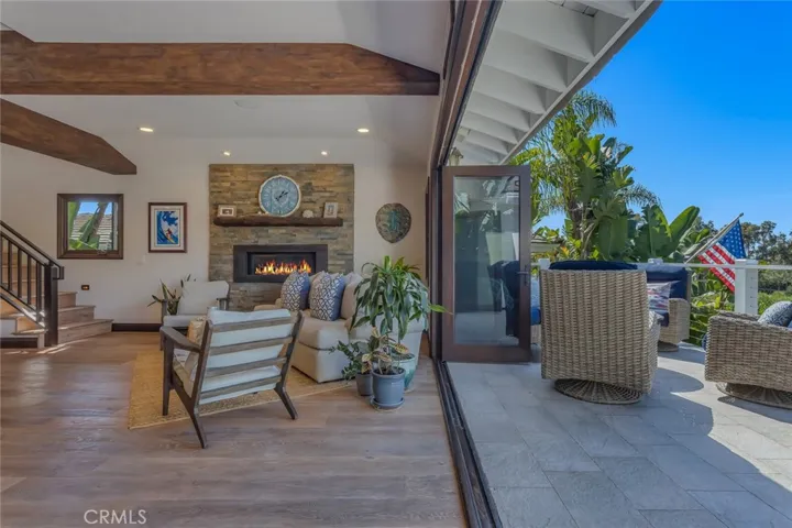 821 Hibiscus Court, Corona Del Mar, California 92625