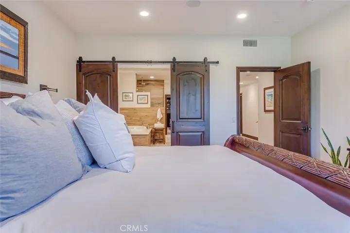 821 Hibiscus Court, Corona Del Mar, California 92625