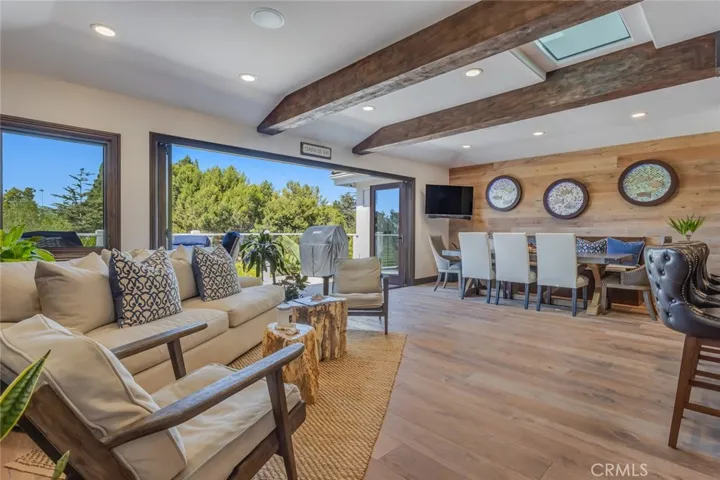 821 Hibiscus Court, Corona Del Mar, California 92625