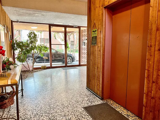 3750 Stocker Street 210, Los Angeles, California 90008