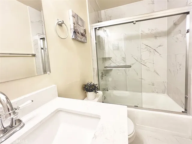 3750 Stocker Street 210, Los Angeles, California 90008