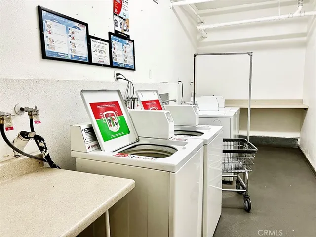 3750 Stocker Street 210, Los Angeles, California 90008