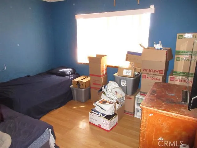 10466 6th Avenue, Hesperia, California 92345