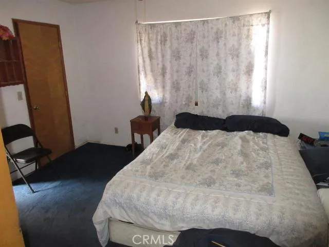 10466 6th Avenue, Hesperia, California 92345