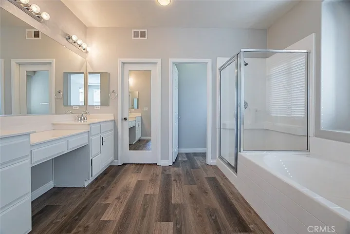 496 Sparrow Lane, San Jacinto, California 92582
