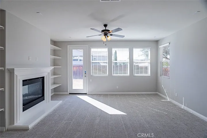 496 Sparrow Lane, San Jacinto, California 92582