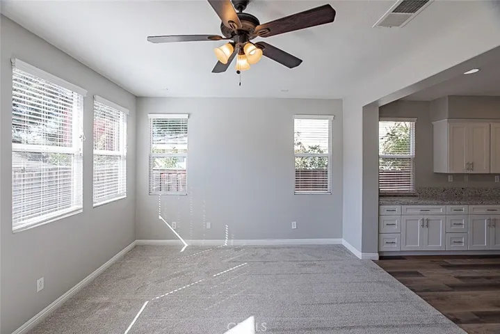 496 Sparrow Lane, San Jacinto, California 92582