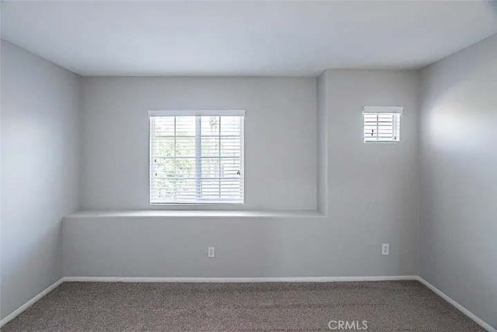 496 Sparrow Lane, San Jacinto, California 92582