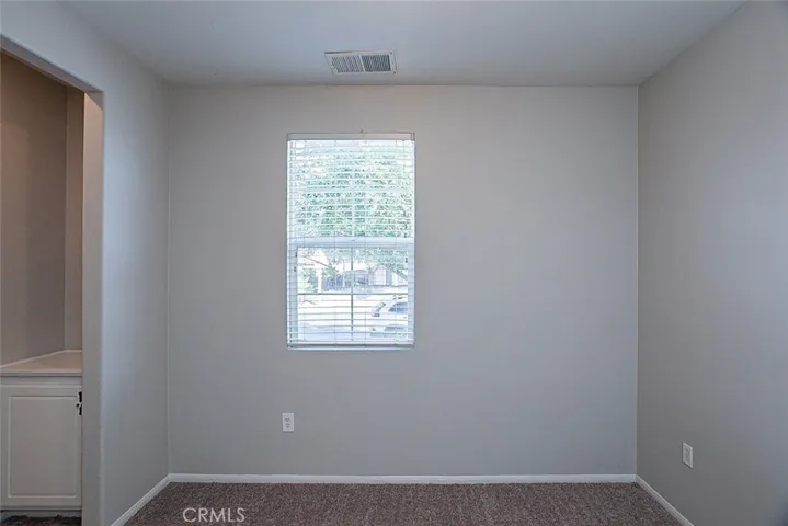 496 Sparrow Lane, San Jacinto, California 92582