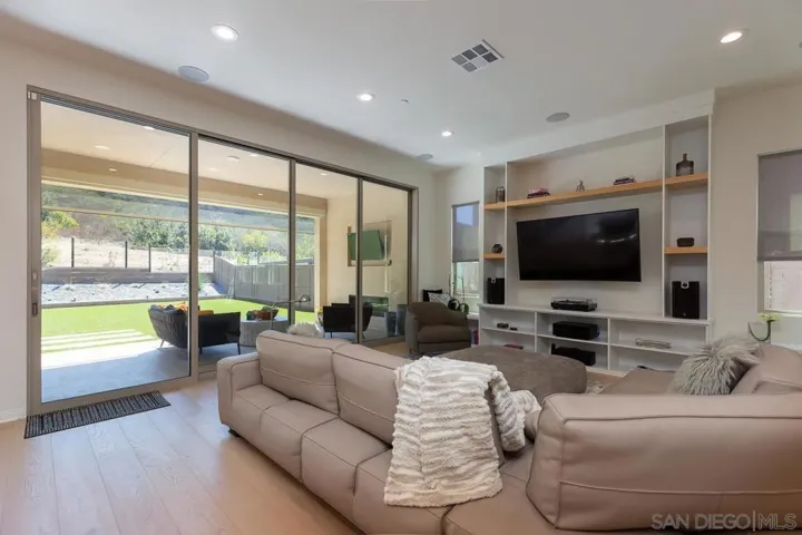 15857 Winecreek Dr, San Diego, California 92127