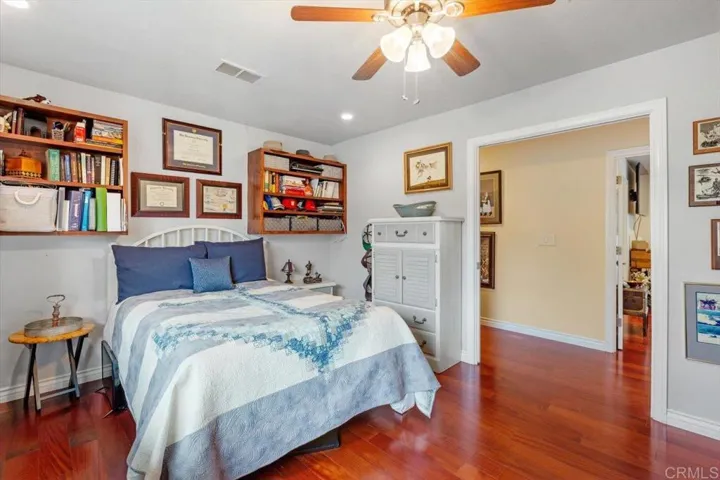 10700 Meadow Glen Way East, Escondido, California 92026