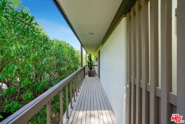 1585 Pleasant Way, Pasadena, California 91105
