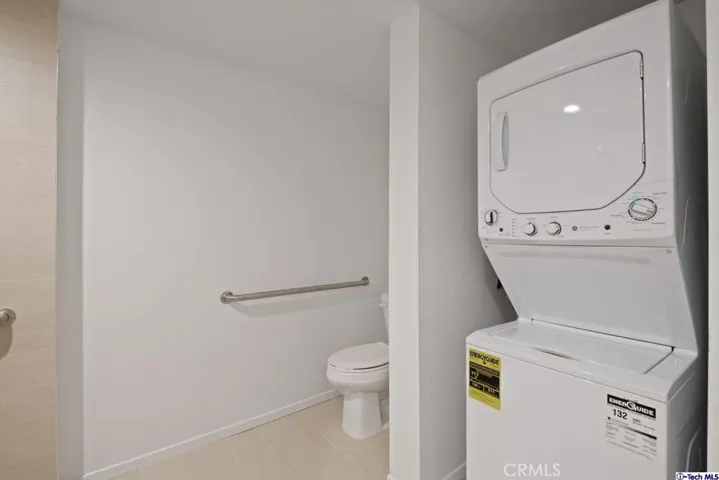 7064 Greeley Street 103, Tujunga, California 91042