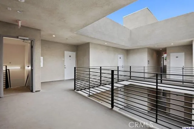 7064 Greeley Street 103, Tujunga, California 91042
