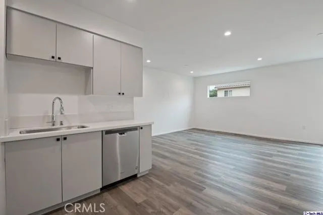 7064 Greeley Street 103, Tujunga, California 91042