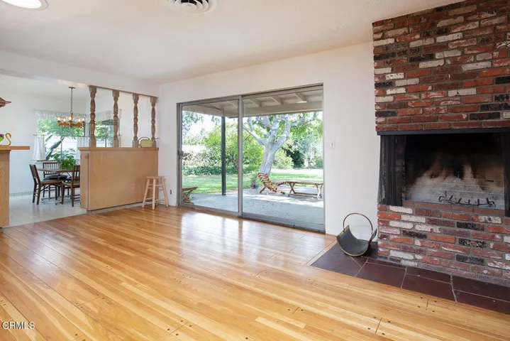 810 Woodward Boulevard