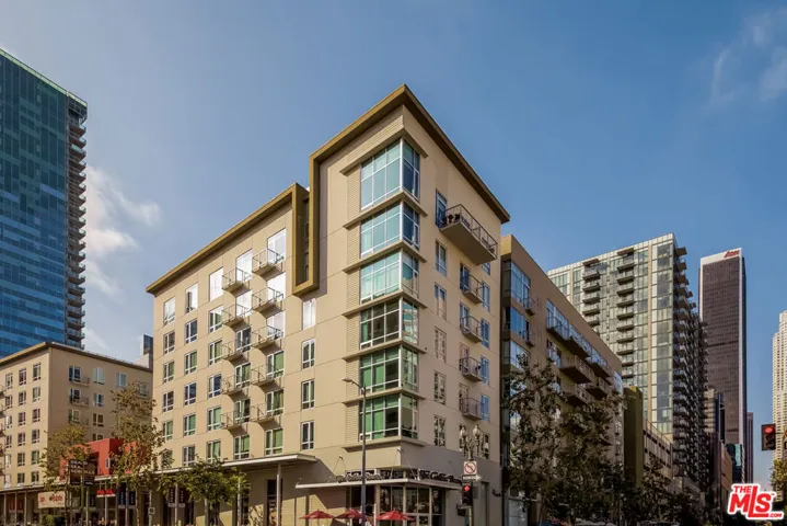 645 W 9th Street 637, Los Angeles, California 90015
