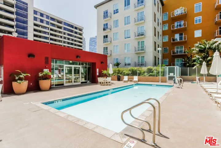 645 W 9th Street 637, Los Angeles, California 90015