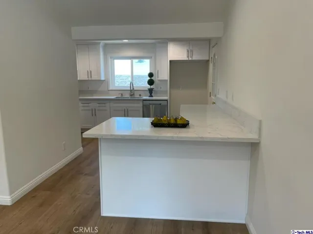 10309 Pinyon Avenue, Tujunga, California 91042