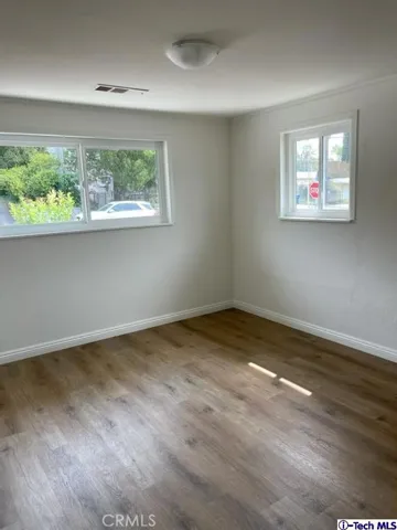 10309 Pinyon Avenue, Tujunga, California 91042