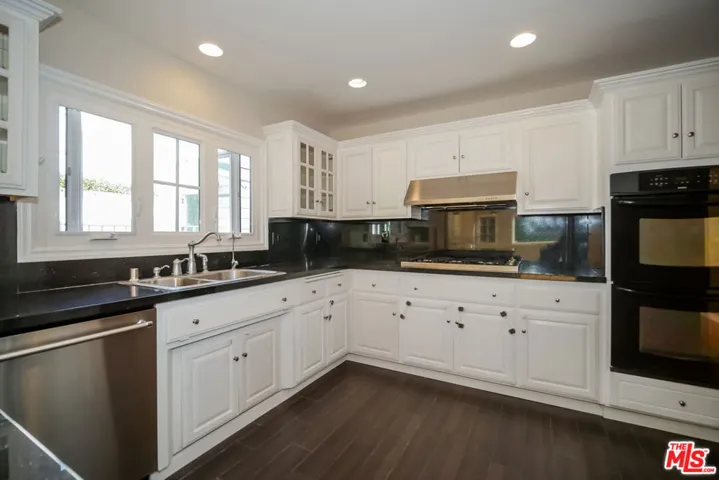 2160 Dorado Drive, Rancho Palos Verdes, California 90275
