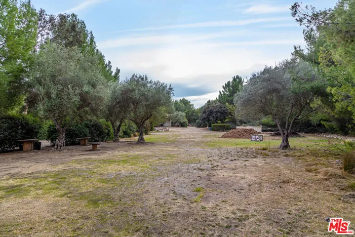 64 Beverly Park, Beverly Hills, California 90210