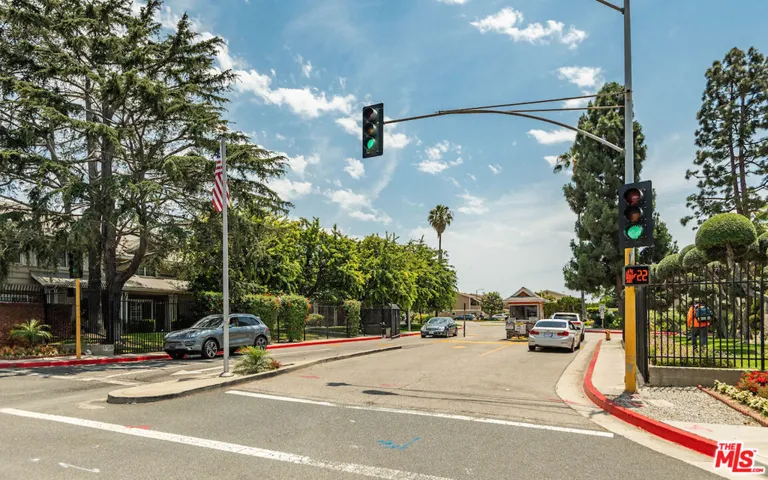3500 W Manchester Boulevard 261, Inglewood, California 90305