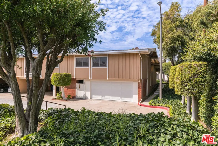 3500 W Manchester Boulevard 261, Inglewood, California 90305